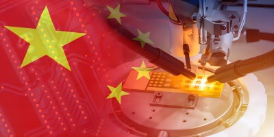 中国坚定不移发展电子信息制造业